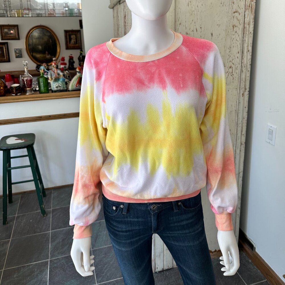 WILDFOX OMBRE TIE DYE SHORT SWEATSHIRT